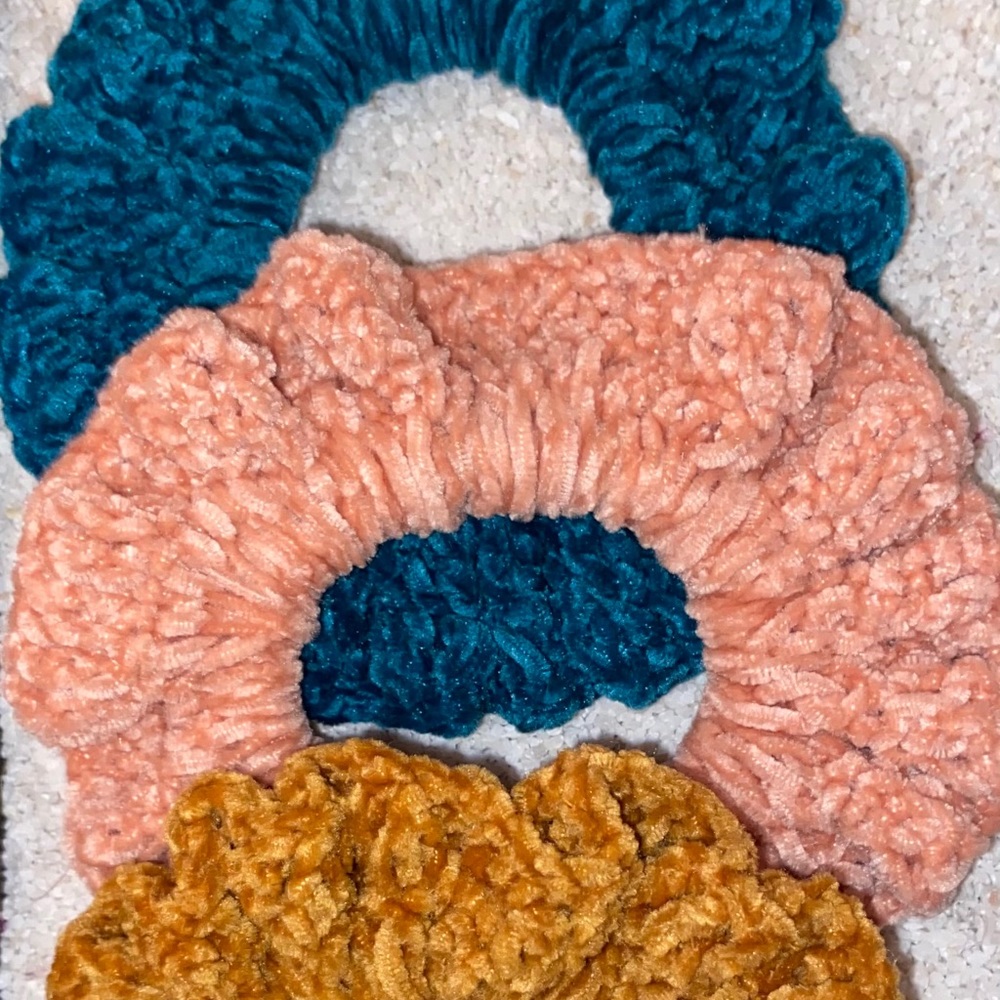 Hair scrunchies 100% chenille